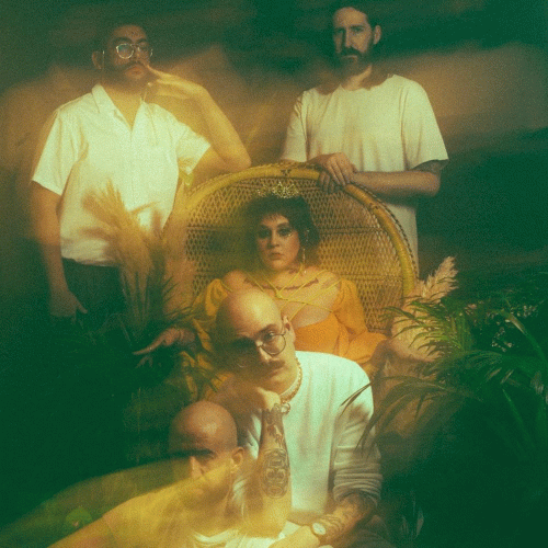 Ithaca : Camera Eats First